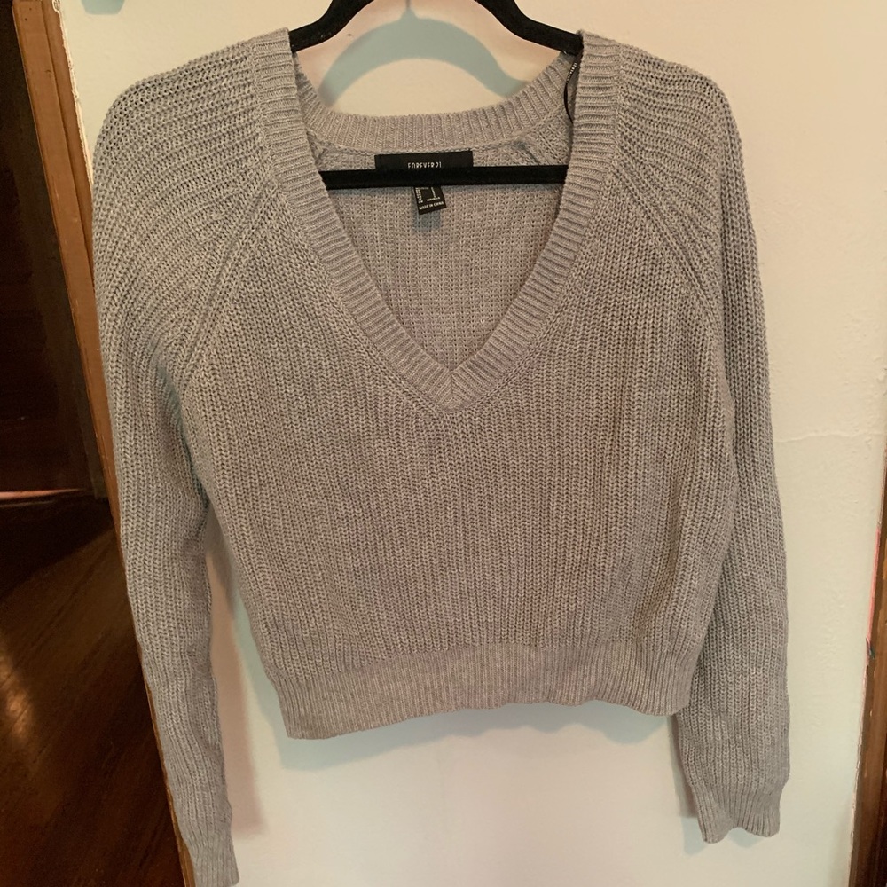 Cropped Vneck sweater